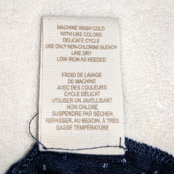 Free People Navy Polka Dot Lace Top Size 6 - Picture 6 of 7